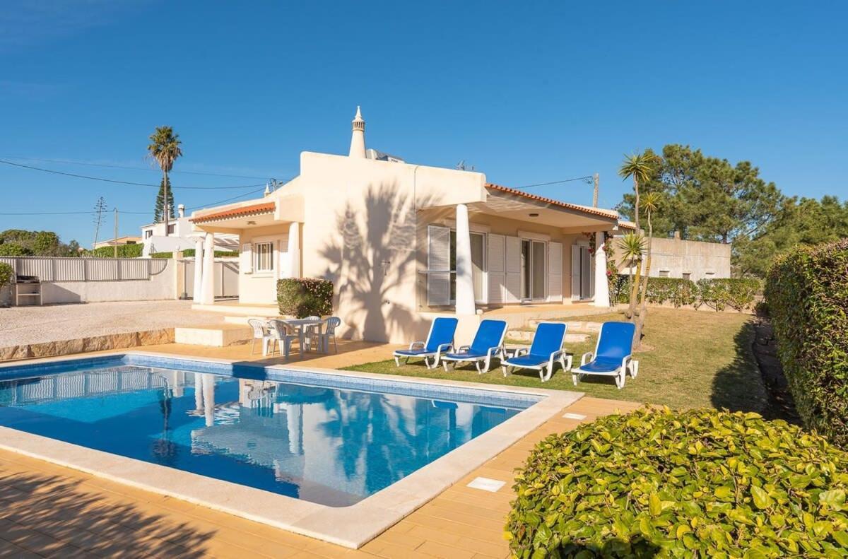 Castelo - Cosy Modern - 500m From Castelo Сasa de vacaciones *